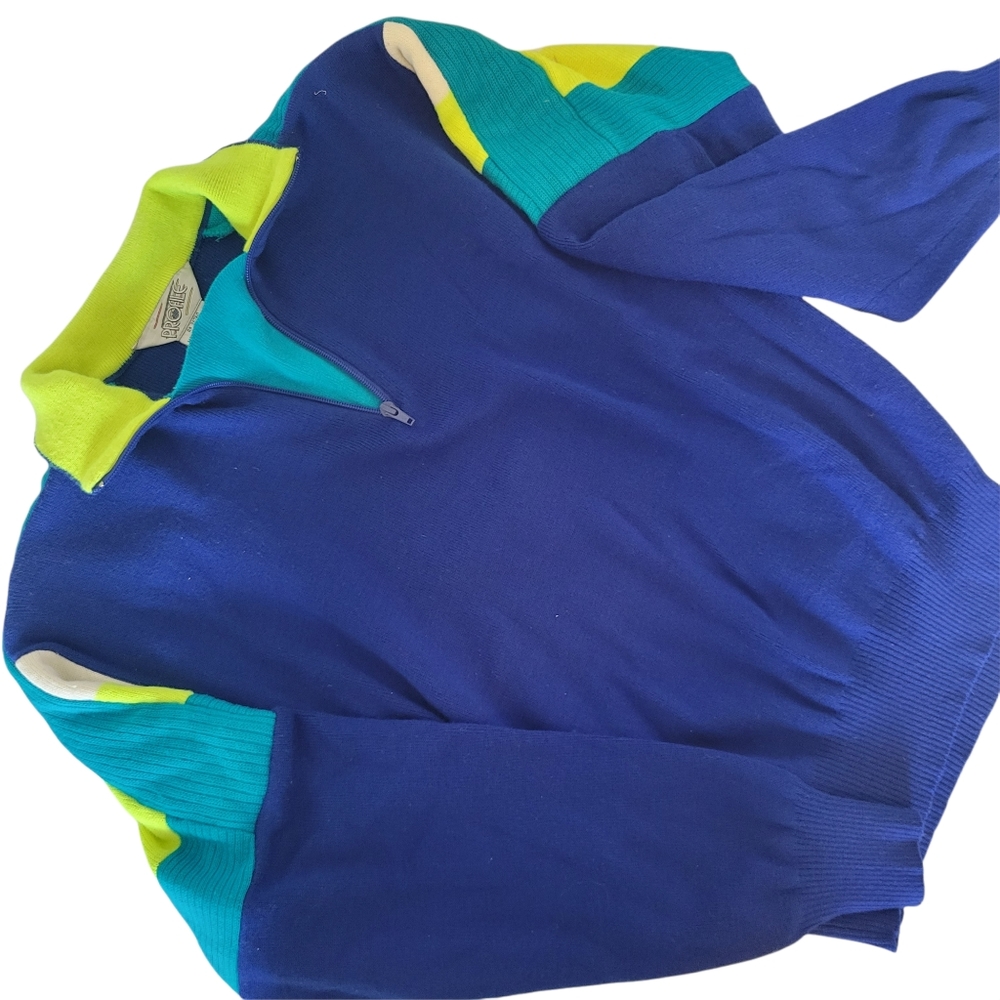 Vintage Profile Pull Over Sweater